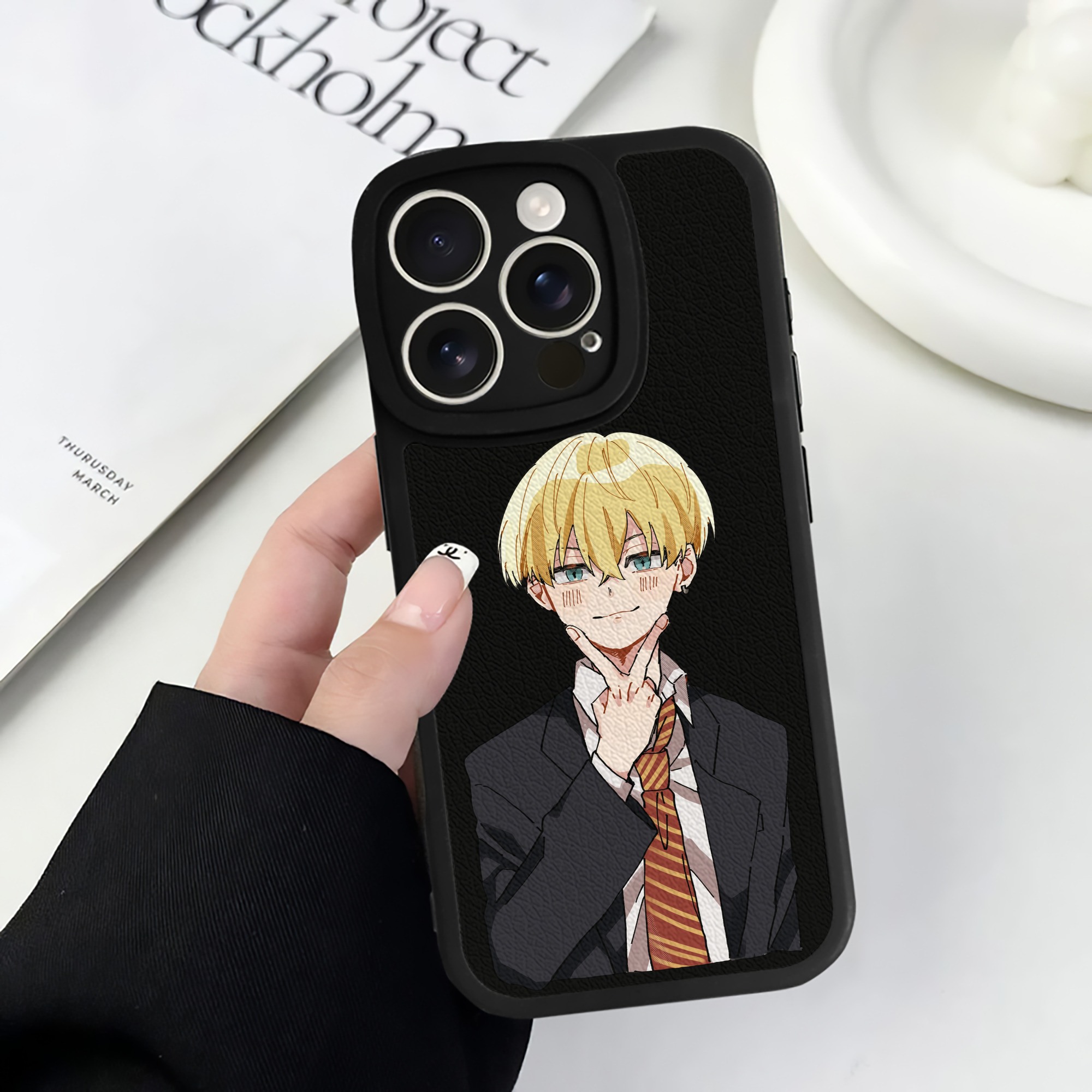（画像用） 東京リベンジャーズ Tokyo Revengers 【iPhone 16シリーズ対応】シリコンスマホケース（レザー調） 材質：シリコン
